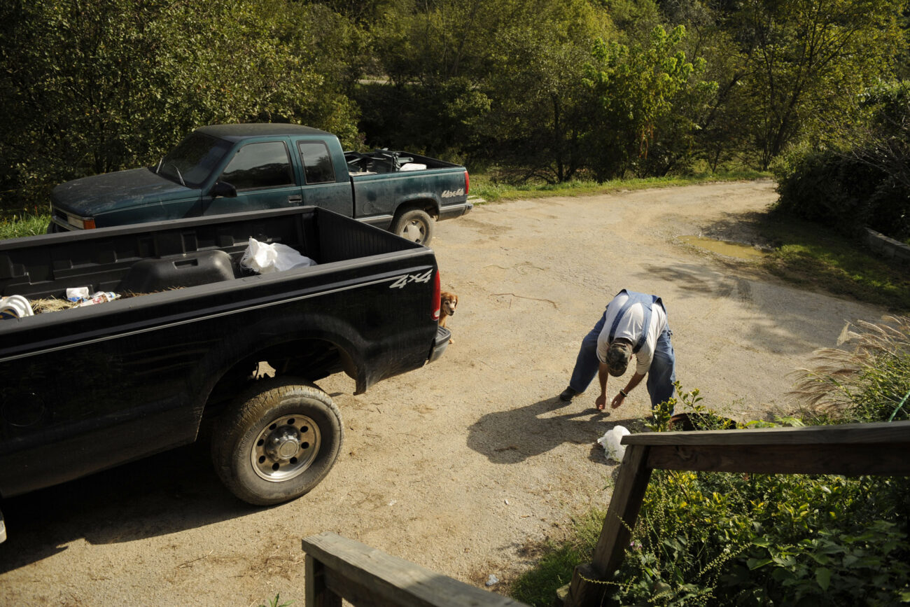 Even though Jim has two prosthetic legs he still lives a normal life but struggles with little things such as picking up small pieces of trash.