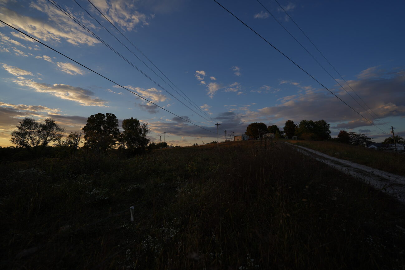 The sunsets over the hill on Bald Knob Road in Frankfort, Ky. on Thursday, Oct. 6, 2022. Photo by Carter Skaggs