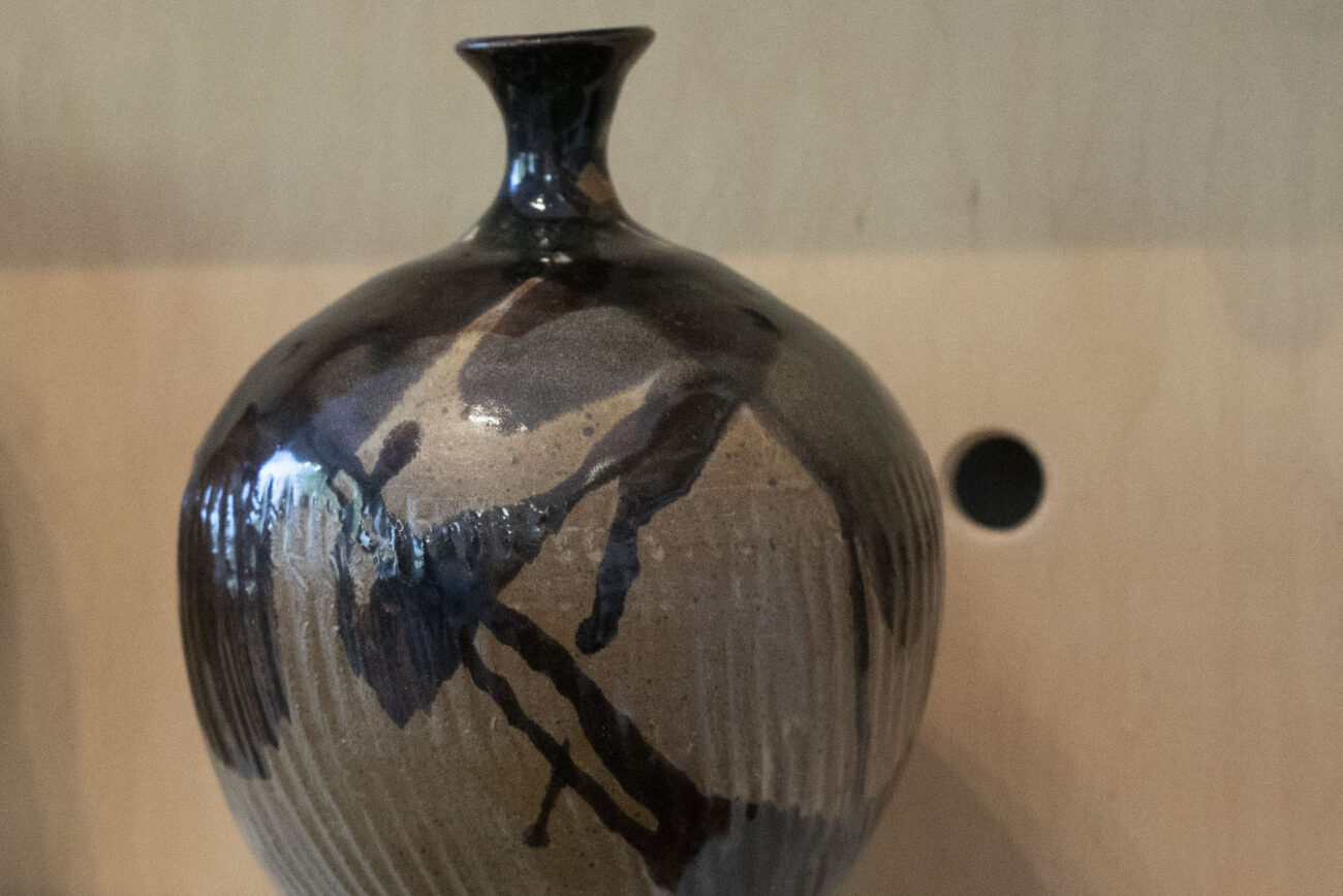One of Leslie Greeman's pieces sits at Broadway Clay in Frankfort, Kentucky on Saturday, Oct. 8, 2022. Greeman has owned the business since 2010. Photo | Brooklyn Walters